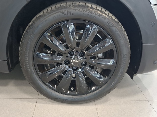 fotoG 19 del MINI MINI Countryman Cooper 100 kW (136 CV) 136cv Gasolina del 2020 en Valencia