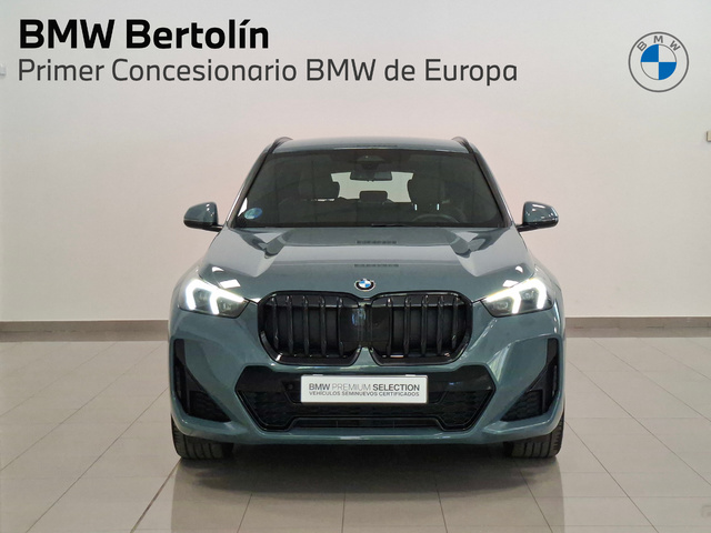 BMW X1 sDrive20i color Verde. Año 2024. 125KW(170CV). Gasolina. En concesionario Automoviles Bertolin S.L. de Valencia