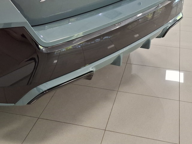 BMW X1 sDrive20i color Verde. Año 2024. 125KW(170CV). Gasolina. En concesionario Automoviles Bertolin S.L. de Valencia