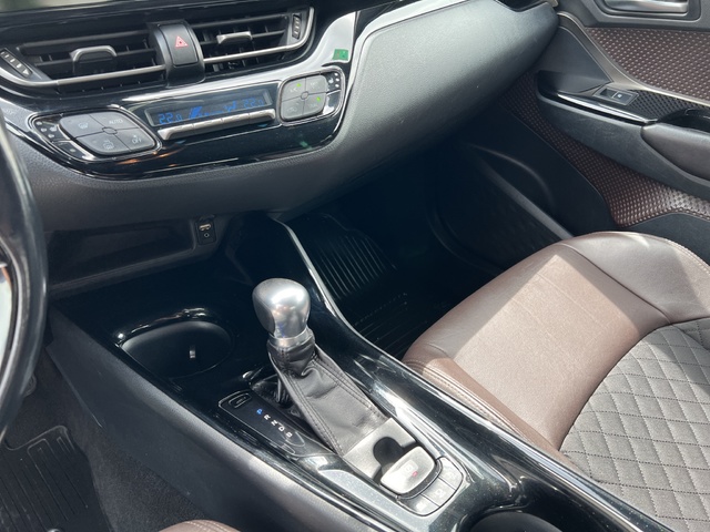 Toyota C-HR 1.8 125H Advance 90 kW (122 CV)