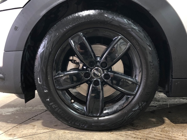 fotoG 11 del MINI MINI Countryman Cooper 100 kW (136 CV) 136cv Gasolina del 2022 en Madrid