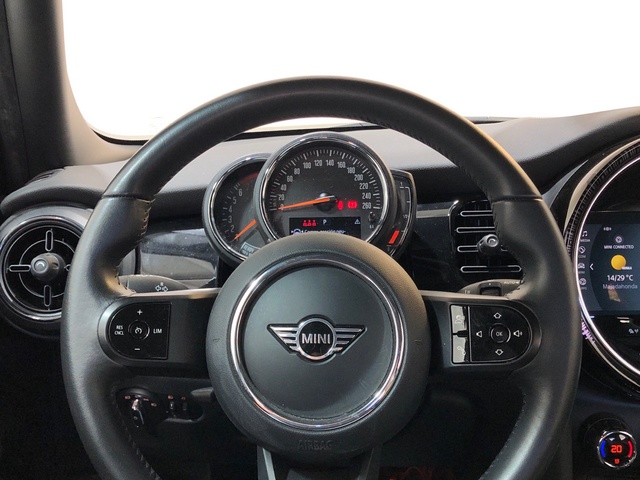 fotoG 13 del MINI MINI 5 Puertas Cooper 100 kW (136 CV) 136cv Gasolina del 2022 en Madrid