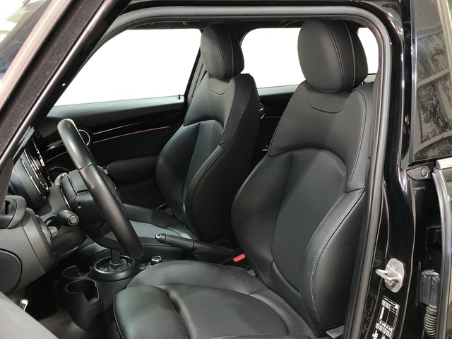 fotoG 20 del MINI MINI 5 Puertas Cooper 100 kW (136 CV) 136cv Gasolina del 2022 en Madrid