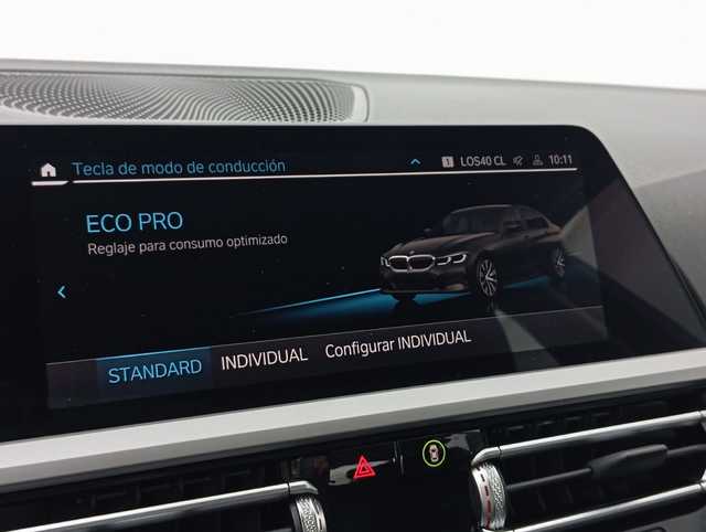 BMW Serie 3 318d color Negro. Año 2022. 110KW(150CV). Diésel. En concesionario Augusta Aragon S.A. de Zaragoza