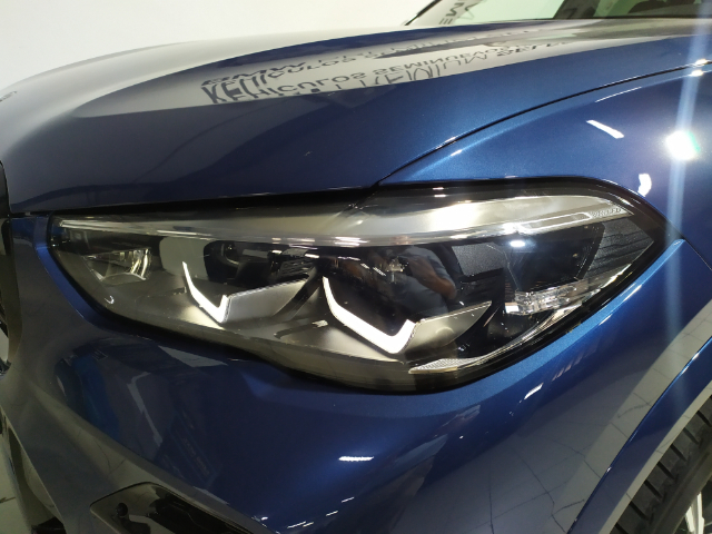 BMW X5 xDrive30d color Azul. Año 2023. 210KW(286CV). Diésel. En concesionario Hispamovil Elche de Alicante