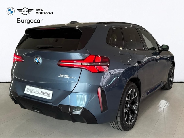 BMW X3 xDrive20d color Azul. Año 2024. 145KW(197CV). Diésel. En concesionario Motor Gorbea de Álava