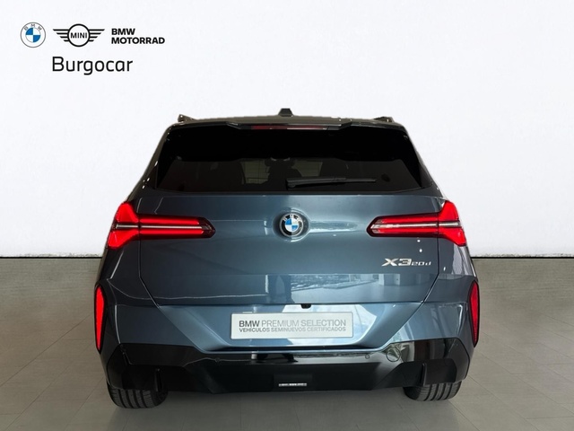 BMW X3 xDrive20d color Azul. Año 2024. 145KW(197CV). Diésel. En concesionario Motor Gorbea de Álava