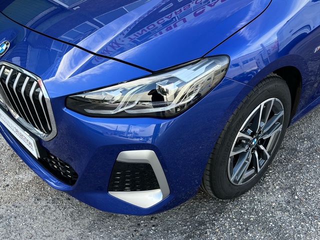 BMW Serie 2 218i Active Tourer color Azul. Año 2022. 100KW(136CV). Gasolina. En concesionario Celtamotor Vigo de Pontevedra
