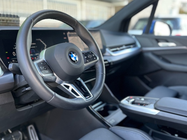 BMW Serie 2 218i Active Tourer color Azul. Año 2022. 100KW(136CV). Gasolina. En concesionario Celtamotor Vigo de Pontevedra