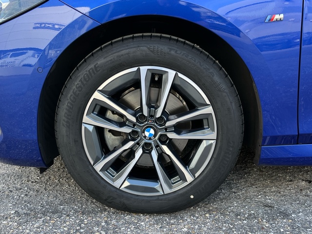 BMW Serie 2 218i Active Tourer color Azul. Año 2022. 100KW(136CV). Gasolina. En concesionario Celtamotor Vigo de Pontevedra