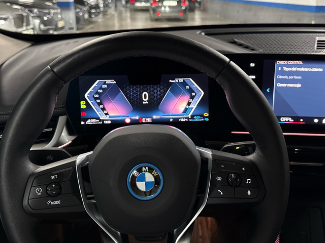 fotoG 10 del BMW X1 xDrive25e 180 kW (245 CV) 245cv Híbrido Electro/Gasolina del 2025 en Madrid