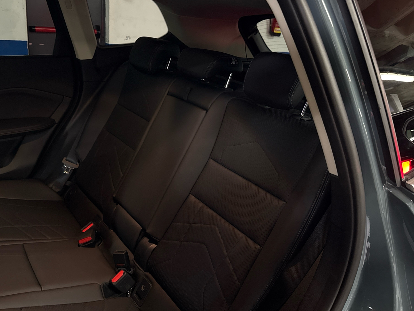 BMW X1 xDrive25e color Verde. Año 2025. 180KW(245CV). Híbrido Electro/Gasolina. En concesionario BYmyCAR Madrid - Algete de Madrid