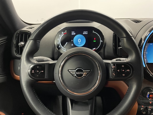 fotoG 11 del MINI MINI Countryman Cooper 100 kW (136 CV) 136cv Gasolina del 2021 en Castellón