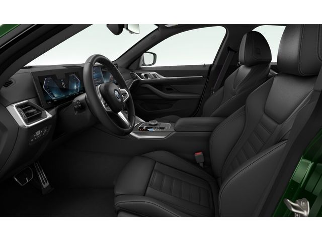 BMW i4 eDrive40 color Verde. Año 2024. 250KW(340CV). Eléctrico. En concesionario Motri Motor Jaén de Jaén