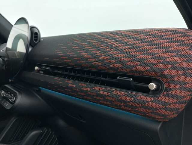 fotoG 14 del MINI MINI Aceman SE 160 kW (218 CV) 218cv Eléctrico del 2025 en Zaragoza