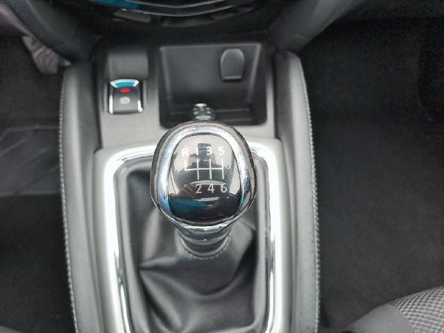 Nissan Qashqai DIG-T 115 N-Connecta 4x2 85 kW (115 CV)