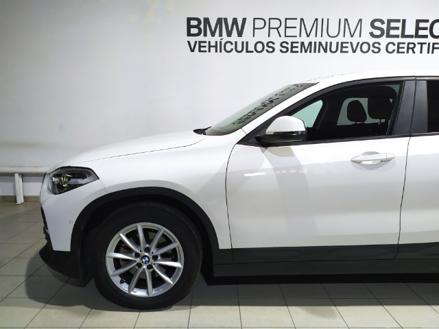 BMW X2 sDrive18d color Blanco. Año 2019. 110KW(150CV). Diésel. En concesionario Hispamovil, Orihuela de Alicante