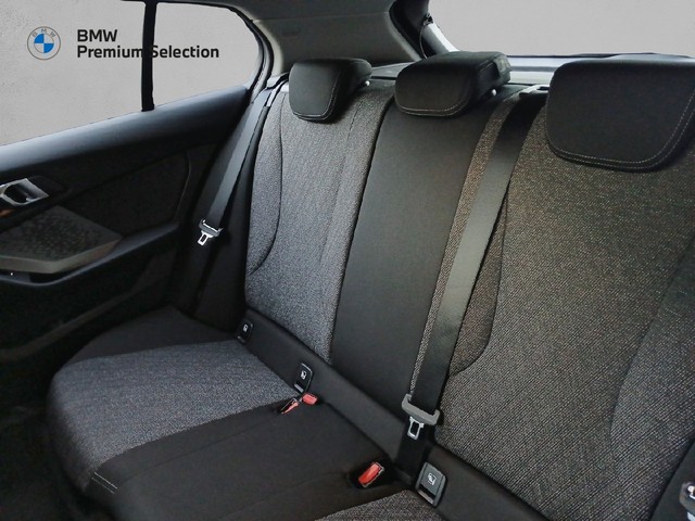 BMW Serie 1 116i color Azul. Año 2025. 90KW(122CV). Gasolina. En concesionario Adler Motor S.L. TOLEDO de Toledo