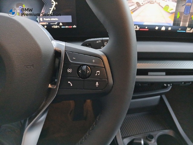 BMW Serie 1 116i color Azul. Año 2025. 90KW(122CV). Gasolina. En concesionario Adler Motor S.L. TOLEDO de Toledo