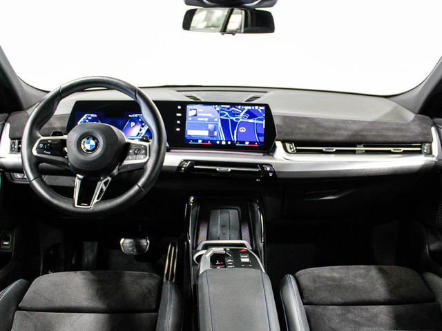 BMW X2 sDrive18d color Blanco. Año 2024. 110KW(150CV). Diésel. En concesionario Barcelona Premium -- GRAN VIA de Barcelona