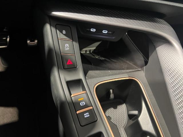 CUPRA Terramar 1.5 TSI e-Hybrid VZ DSG 200 kW (272 CV)