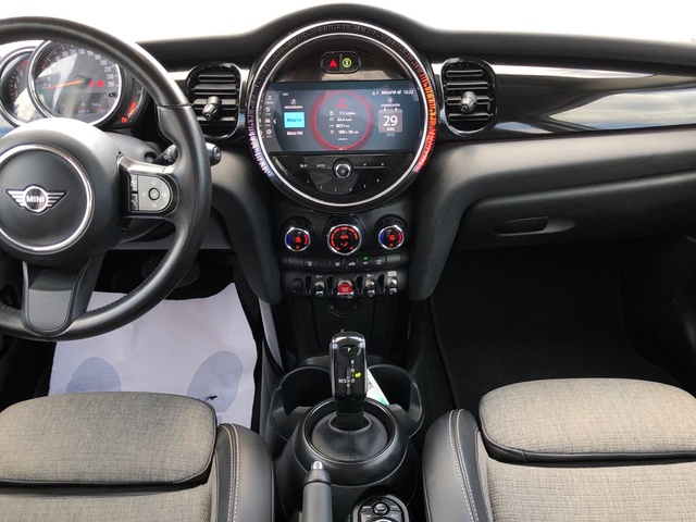 fotoG 6 del MINI MINI Cooper 5 Puertas 100 kW (136 CV) 136cv Gasolina del 2023 en Illes Balears