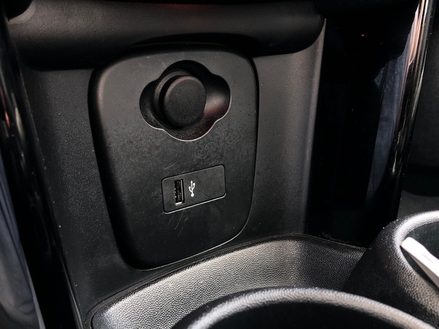 fotoG 19 del MINI MINI Cooper 5 Puertas 100 kW (136 CV) 136cv Gasolina del 2023 en Illes Balears