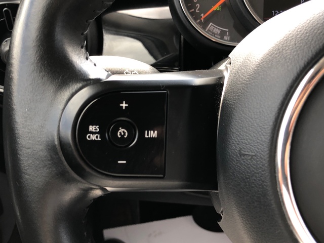 fotoG 24 del MINI MINI Cooper 5 Puertas 100 kW (136 CV) 136cv Gasolina del 2023 en Illes Balears