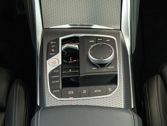 BMW Serie 4 430i Cabrio color Gris. Año 2025. 180KW(245CV). Gasolina. En concesionario Oliva Motor Girona de Girona