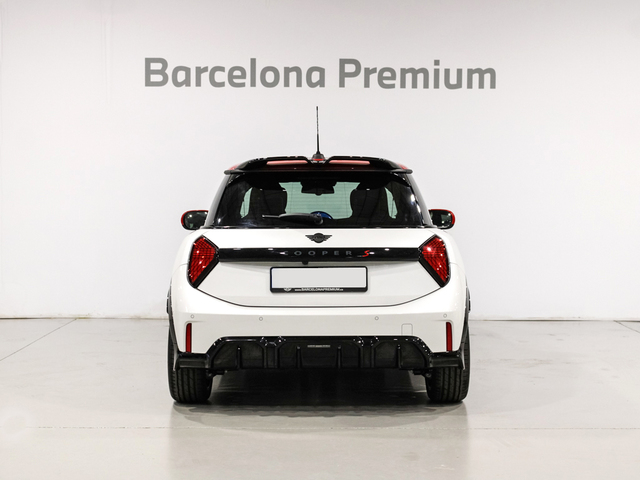 fotoG 4 del MINI MINI 3 Puertas Cooper S 150 kW (204 CV) 204cv Gasolina del 2024 en Barcelona
