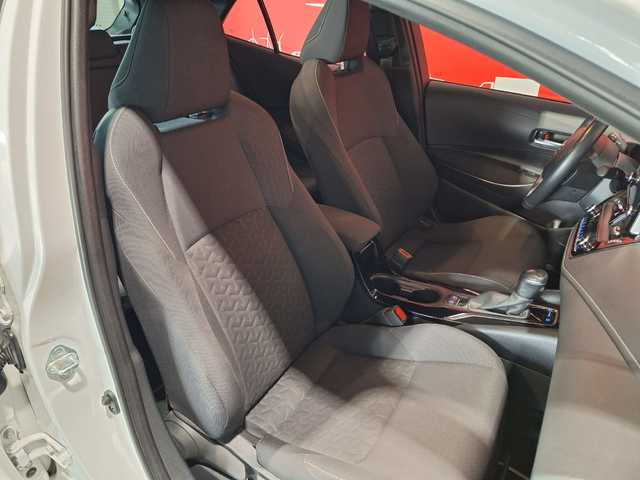Toyota Corolla 125H Business E-CVT 90 kW (122 CV)