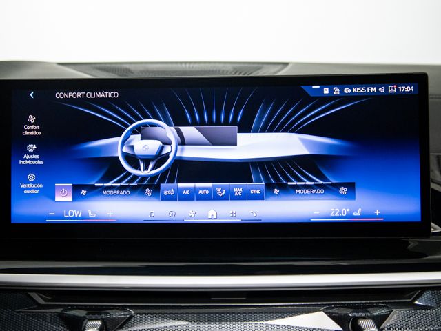 BMW X6 xDrive30d color Gris. Año 2025. 210KW(286CV). Diésel. En concesionario BMW Fuenteolid Valladolid de Valladolid