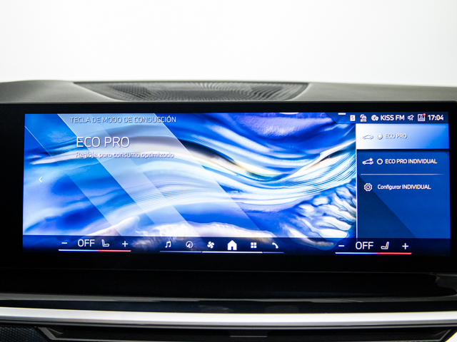 BMW X6 xDrive30d color Gris. Año 2025. 210KW(286CV). Diésel. En concesionario BMW Fuenteolid Valladolid de Valladolid