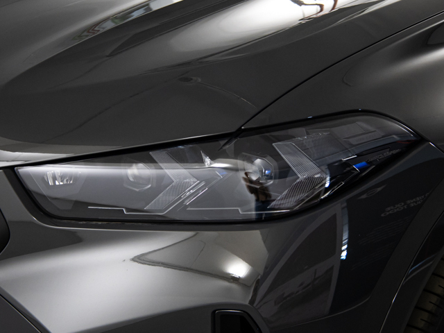 BMW X6 xDrive30d color Gris. Año 2025. 210KW(286CV). Diésel. En concesionario BMW Fuenteolid Valladolid de Valladolid