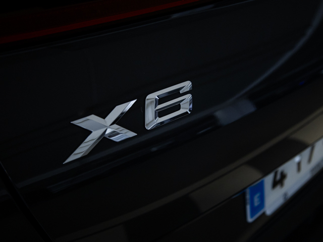 BMW X6 xDrive30d color Gris. Año 2025. 210KW(286CV). Diésel. En concesionario BMW Fuenteolid Valladolid de Valladolid