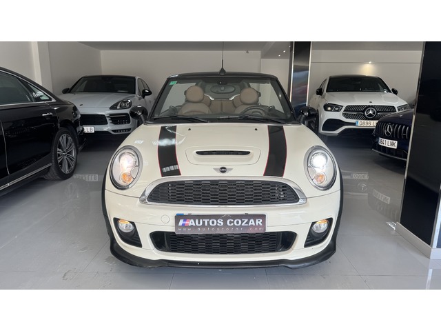 MINI MINI Cabrio John Cooper Works 155 kW (211 CV)
