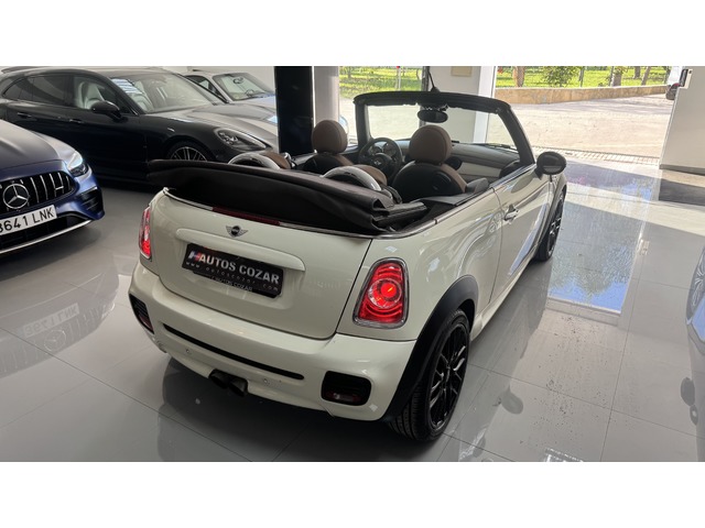 MINI MINI Cabrio John Cooper Works 155 kW (211 CV)