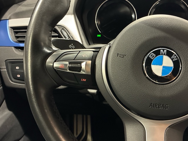 BMW X1 xDrive25e color Negro. Año 2021. 162KW(220CV). Híbrido Electro/Gasolina. En concesionario BMW Marcos Automoción de Valencia