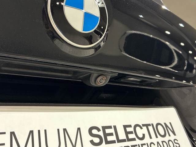 BMW X1 xDrive25e color Negro. Año 2021. 162KW(220CV). Híbrido Electro/Gasolina. En concesionario BMW Marcos Automoción de Valencia