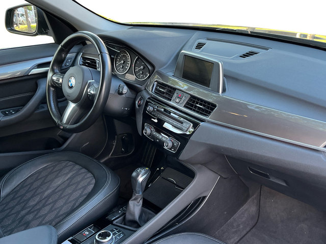 BMW X1 sDrive18d color Gris. Año 2017. 110KW(150CV). Diésel. En concesionario Murcia Premium S.L. AV DEL ROCIO de Murcia