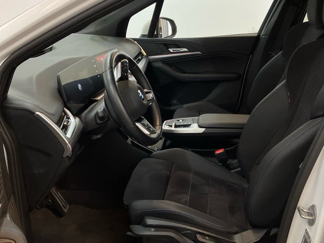 BMW Serie 2 218d Active Tourer color Blanco. Año 2024. 110KW(150CV). Diésel. En concesionario Proa Premium Palma de Illes Balears