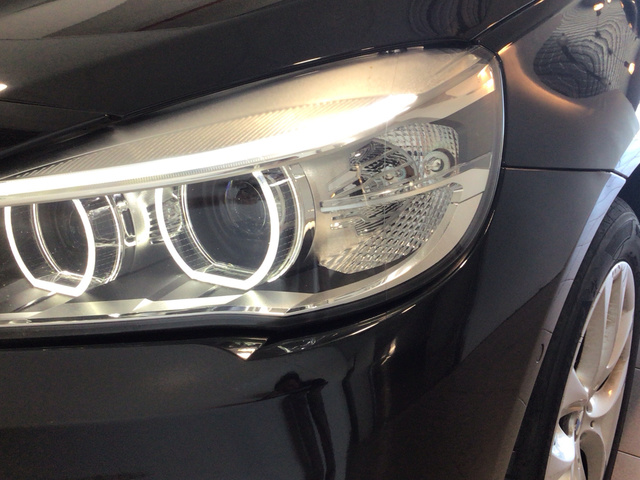 BMW Serie 2 218d Active Tourer color Negro. Año 2016. 110KW(150CV). Diésel. En concesionario BYmyCAR Madrid - Algete de Madrid