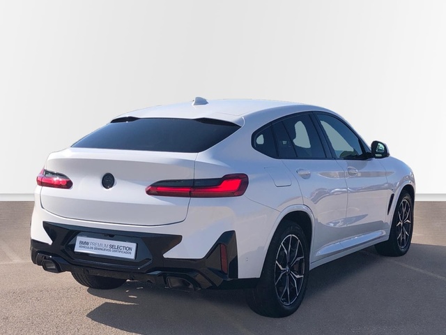 BMW X4 xDrive20d color Blanco. Año 2023. 140KW(190CV). Diésel. En concesionario Proa Premium Palma de Illes Balears