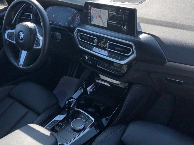 BMW X4 xDrive20d color Blanco. Año 2023. 140KW(190CV). Diésel. En concesionario Proa Premium Palma de Illes Balears