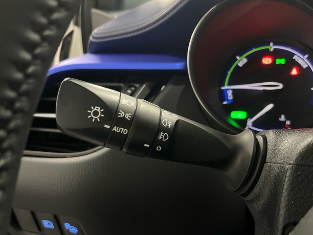 Toyota C-HR 2.0 180H Dynamic 135 kW (184 CV)