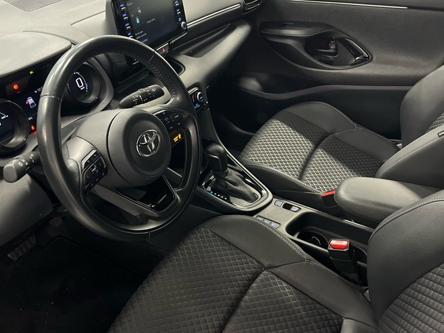Toyota Yaris 120H Style 85 kW (116 CV)