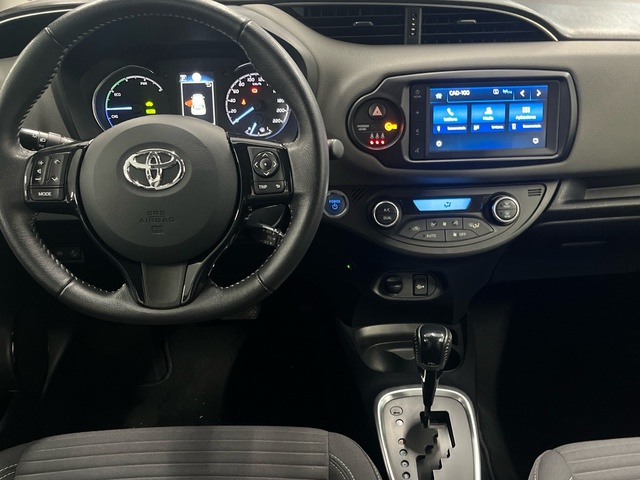 Toyota Yaris 100H Feel 74 kW (100 CV)