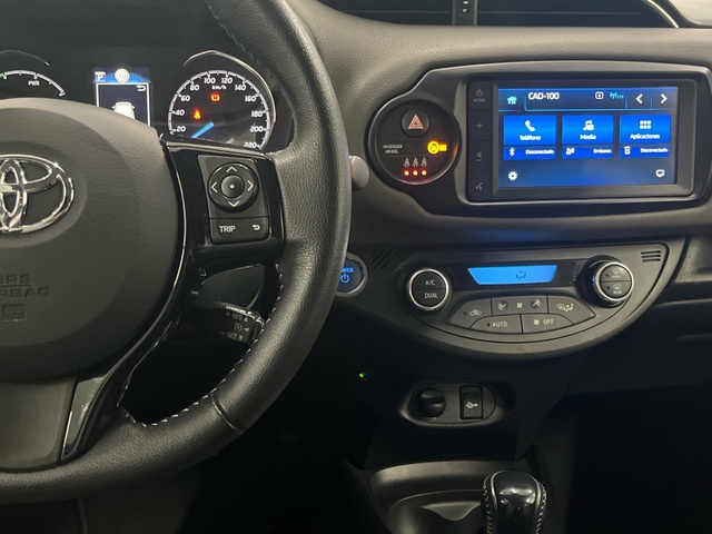 Toyota Yaris 100H Feel 74 kW (100 CV)