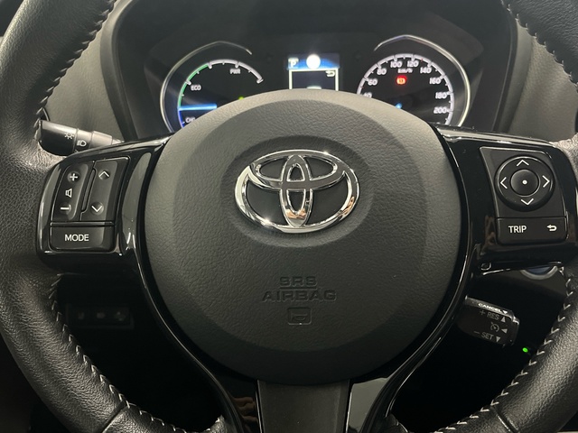 Toyota Yaris 100H Feel 74 kW (100 CV)