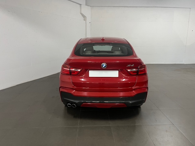 BMW X4 xDrive35d color Rojo. Año 2015. 230KW(313CV). Diésel. En concesionario Amiocar S.A. de Coruña
